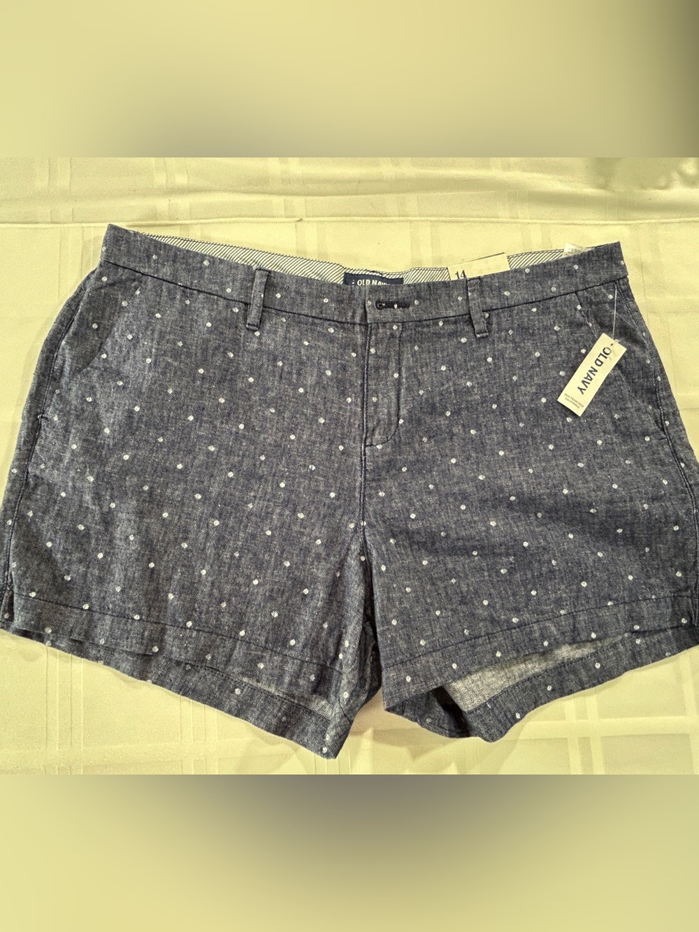 Old Navy Blue Polka Dot Women's Jean Shorts